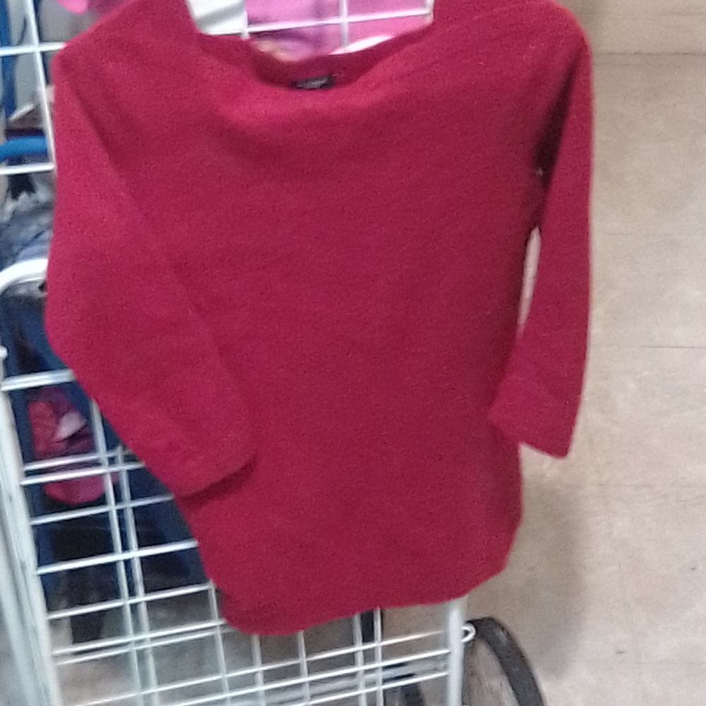 Red cashmere sweater